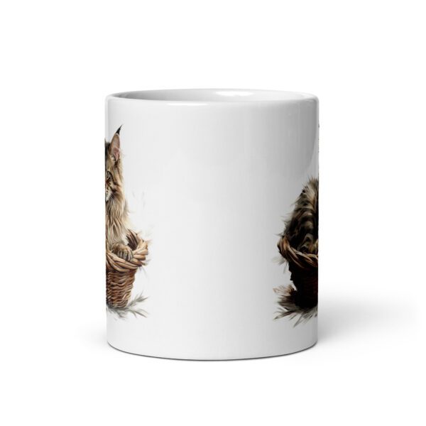 Taza de cerámica de la Serie Pinceladas Gatunas, Diseño 012, mostrando gatos en poses adorables dentro de cestas de mimbre, ideal para amantes de los felinos
