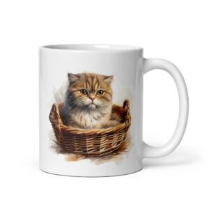 Taza de cerámica de la Serie Pinceladas Gatunas, Diseño 005, mostrando gatos en poses adorables dentro de cestas de mimbre, ideal para amantes de los felinos