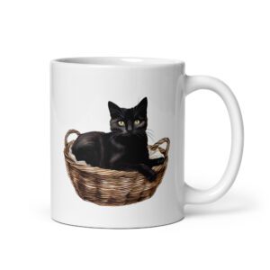 Taza de cerámica de la Serie Pinceladas Gatunas, Diseño 017, mostrando gatos en poses adorables dentro de cestas de mimbre, ideal para amantes de los felinos