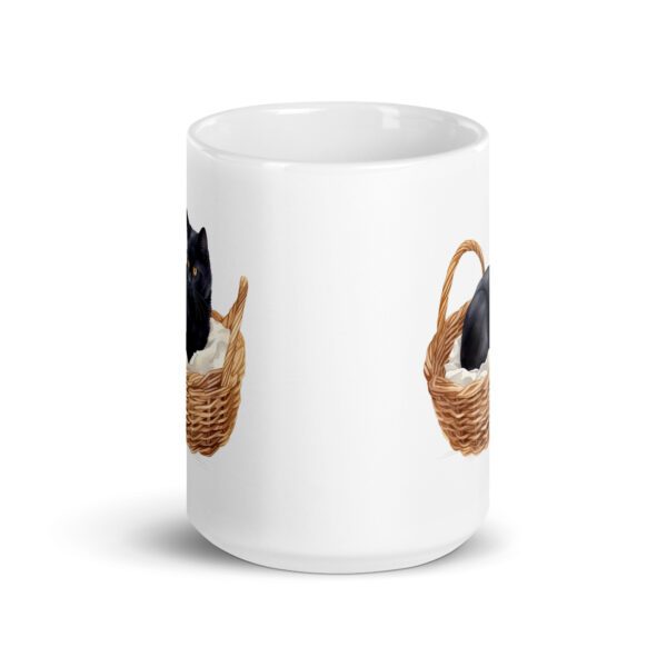 Taza de cerámica de la Serie Pinceladas Gatunas, Diseño 018, mostrando gatos en poses adorables dentro de cestas de mimbre, ideal para amantes de los felinos