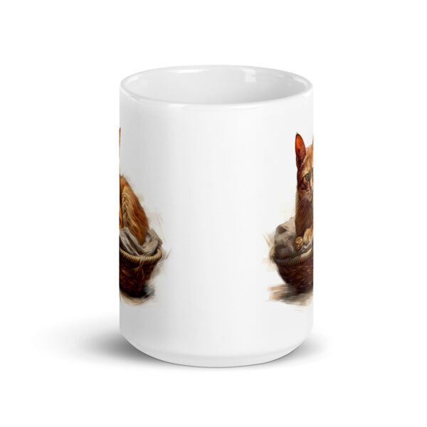 Taza de cerámica de la Serie Pinceladas Gatunas, Diseño 023, mostrando gatos en poses adorables dentro de cestas de mimbre, ideal para amantes de los felinos
