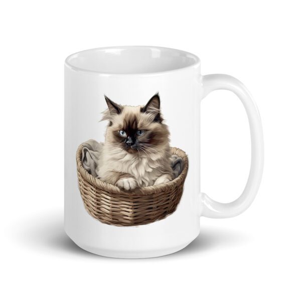 Taza de cerámica de la Serie Pinceladas Gatunas, Diseño 008, mostrando gatos en poses adorables dentro de cestas de mimbre, ideal para amantes de los felinos